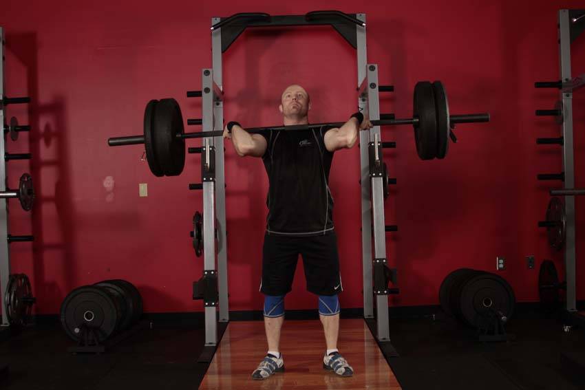 Push Press — posição inicial