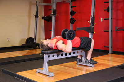Supino unilateral com halter